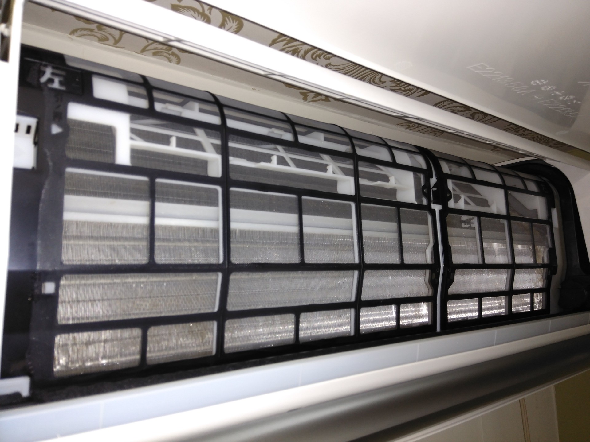 エアコンクリーニング旭川 猛暑対策オゾン水エアコンクリーニングは除菌・カビの抑制になる。予約受付中! エアコンクリーニング旭川 猛暑対策オゾン水エアコンクリーニングは除菌・カビの抑制になる。予約受付中!